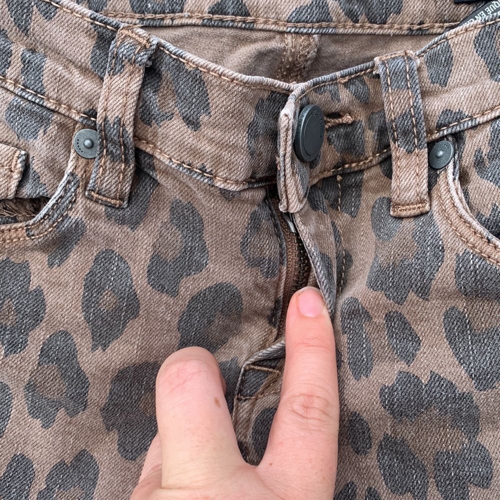 [BLANKNYC] “The Reade Crop” Leopard Skinny Jeans - Size 24 - Picture 3 of 6